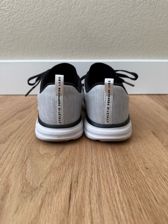 APL Men’s Techloom Pro Sneakers Black White Men’s Size 7 main image 9